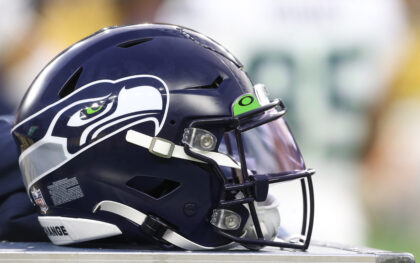 1st-Rounder Joins Seahawks