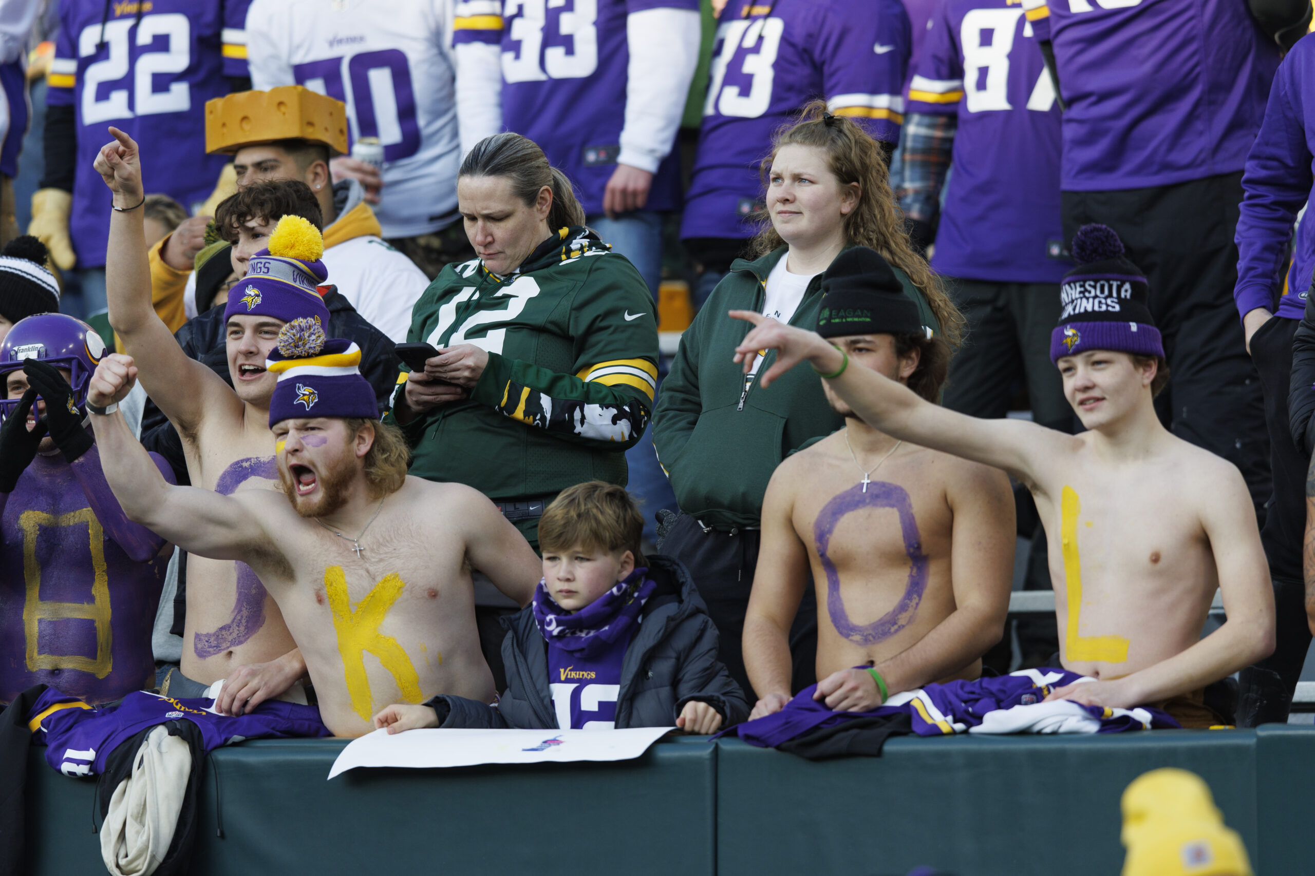 It's a Whole New Ball of Wax for Vikings at Green Bay