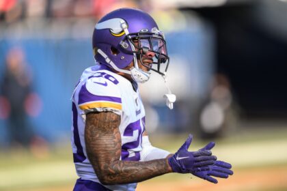 Beloved Former Viking to Return for Playoffs with New Team