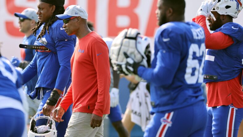 Buffalo Bills Blue and Red Practice 2023 