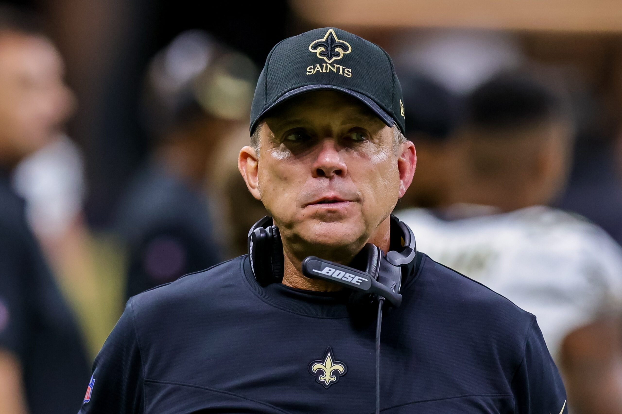 Broncos, Sean Payton interview Brian Flores for defensive coordinator