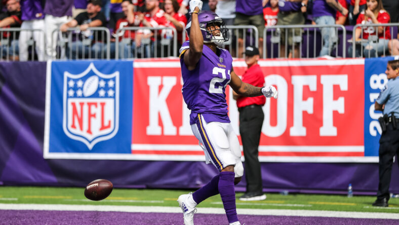 NFL: San Francisco 49ers at Minnesota Vikings