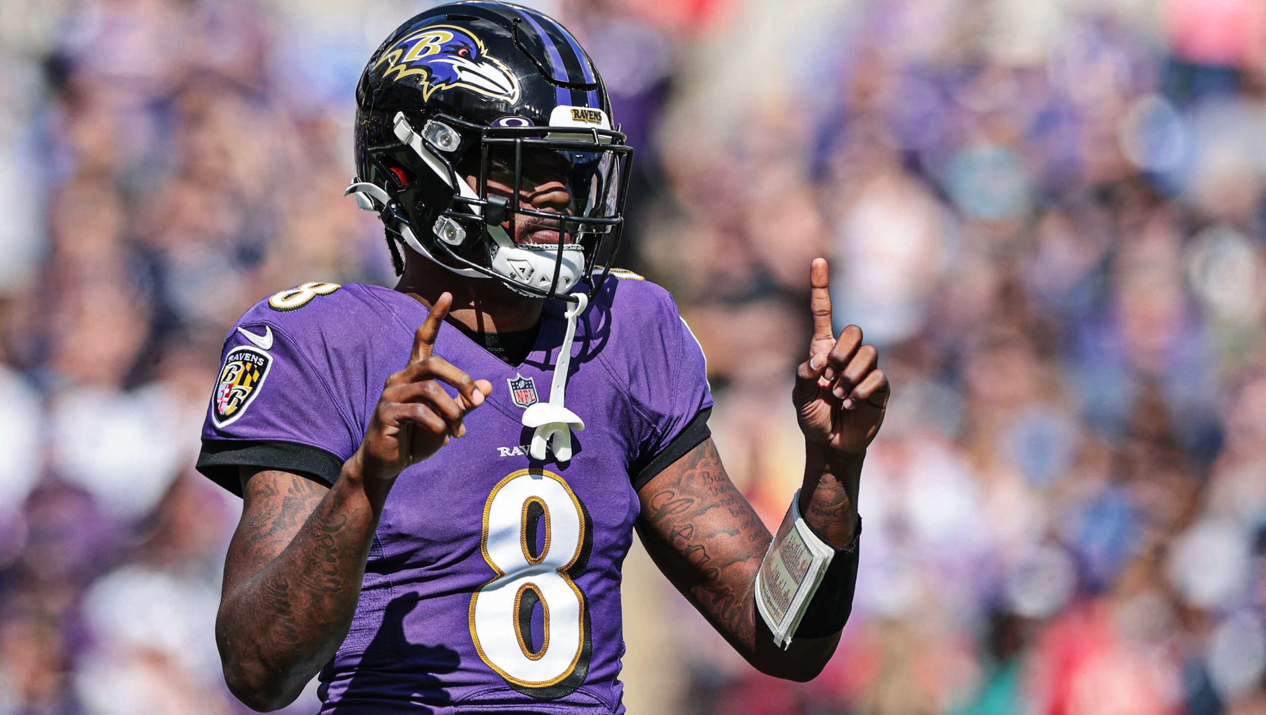 NFL rumors: Colts not ruling out a run at Lamar Jackson trade, but