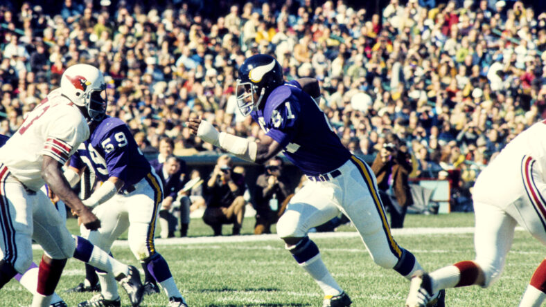 Vikings reveal new uniforms that are throwbacks to the 1960s and '70s