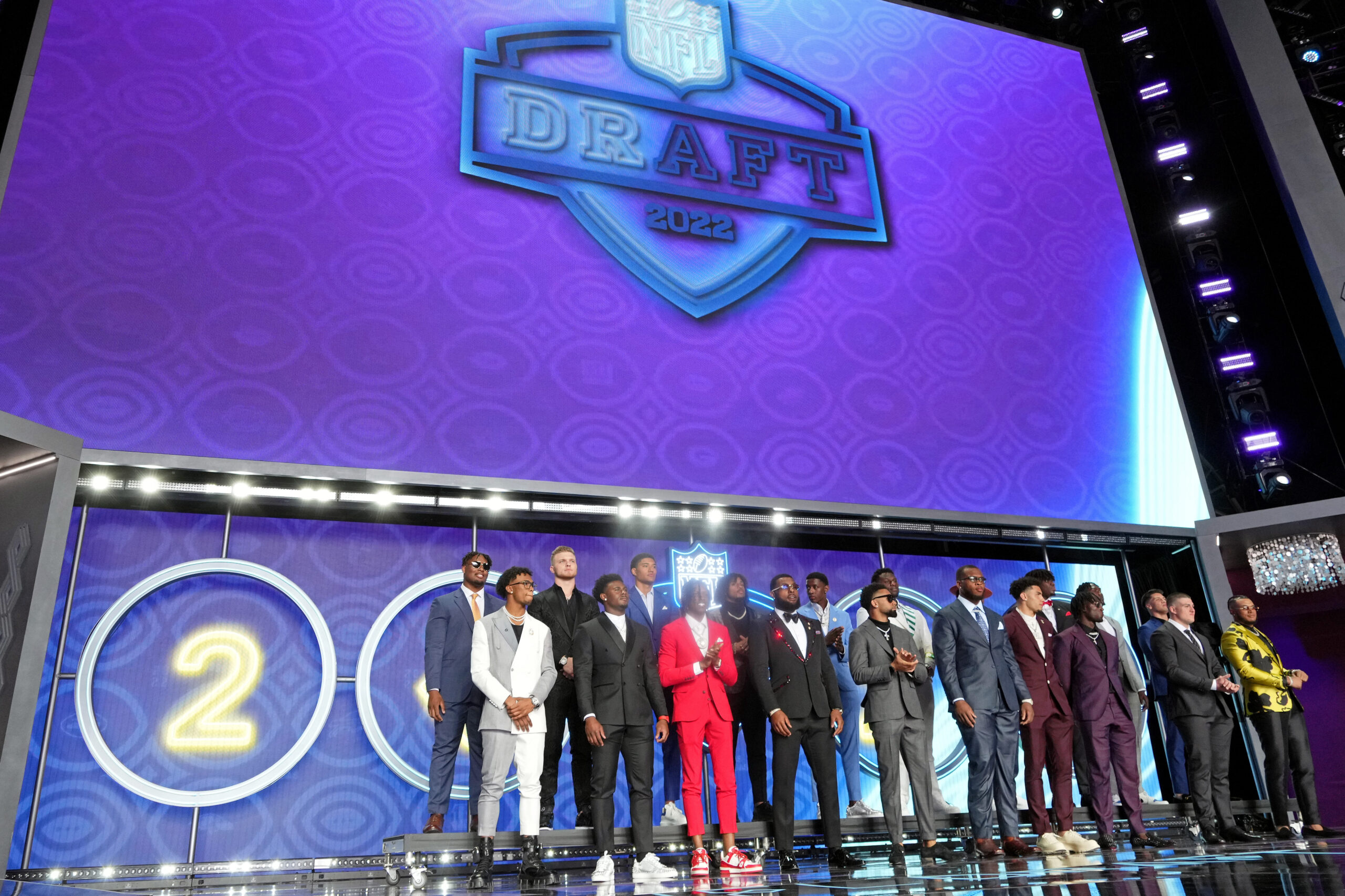 Tony Schultz’s Last-Minute Draft Predictions for the Vikings