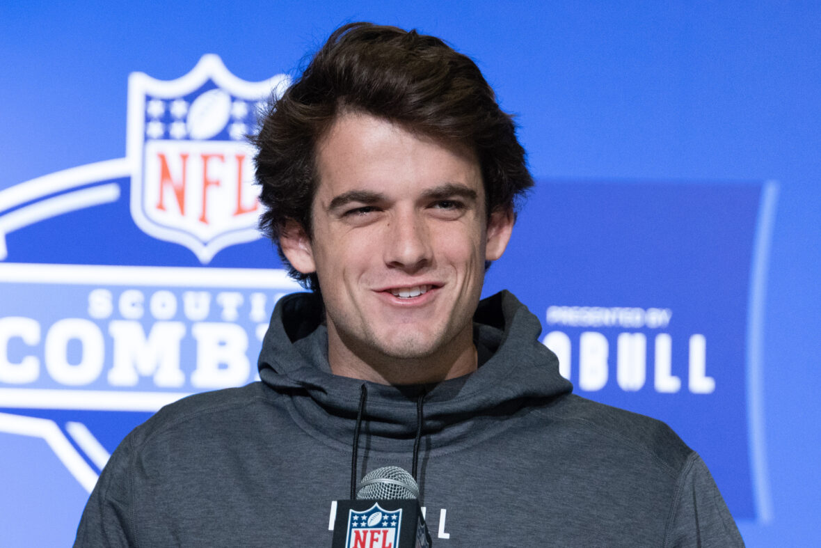 a-new-kicker-is-trying-to-overcome-the-vikings-curse