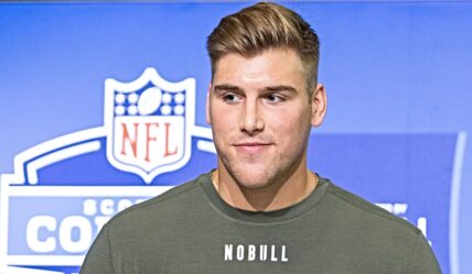 NFL.com Drops Wrench into Vikings Mock Draft