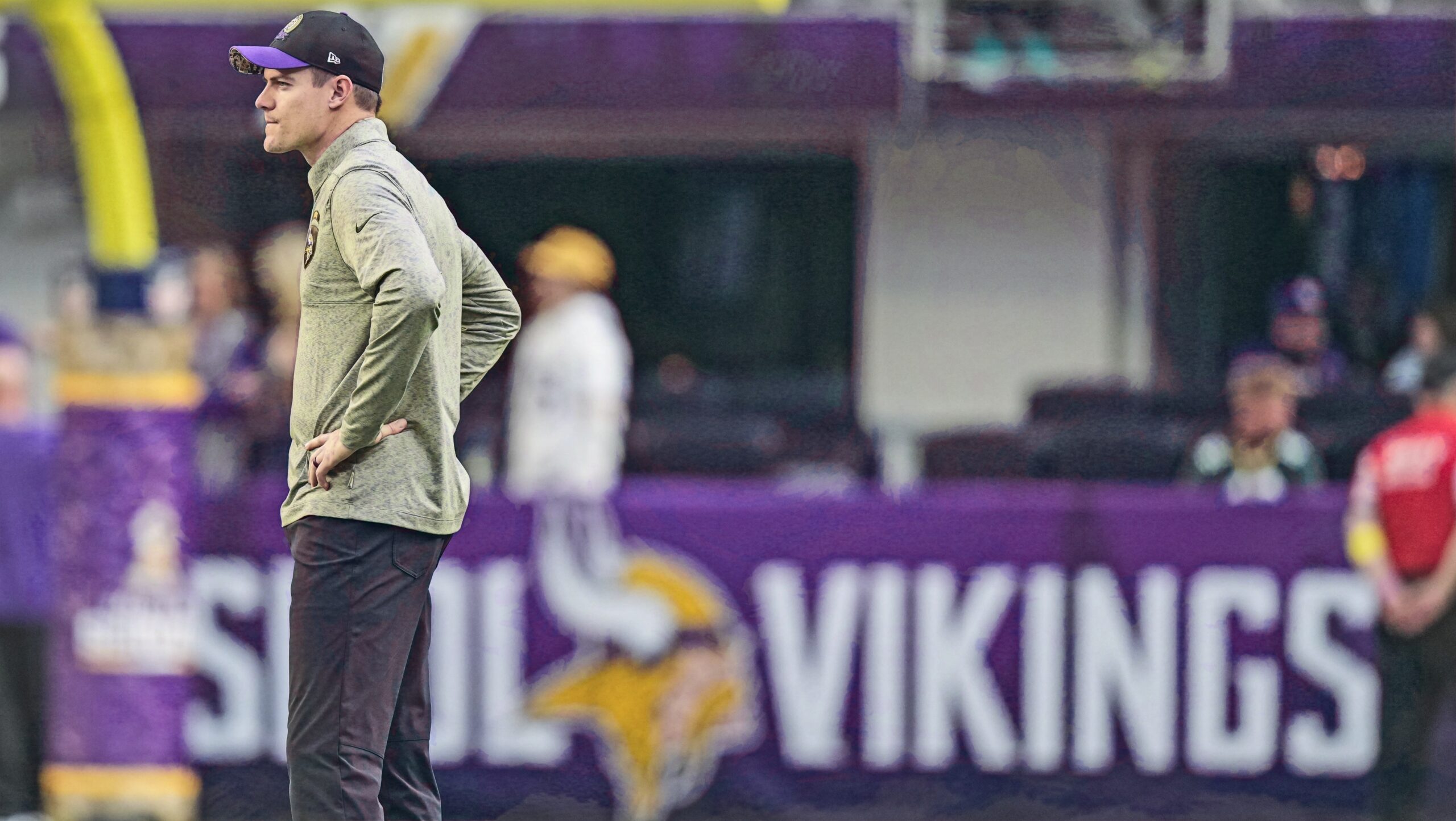 Win now or rebuild? Vikings GM Kwesi Adofo-Mensah wants to 'navigate both  worlds'