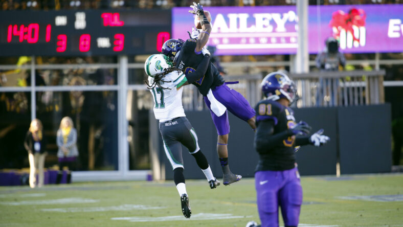 Tulane cornerback Parry Nickerson runs unofficial 4.32 40-yard dash