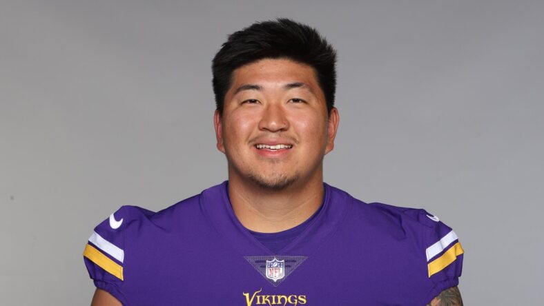 Vikings sign OT Chim Okorafor, waive OL Jacky Chen - Daily Norseman