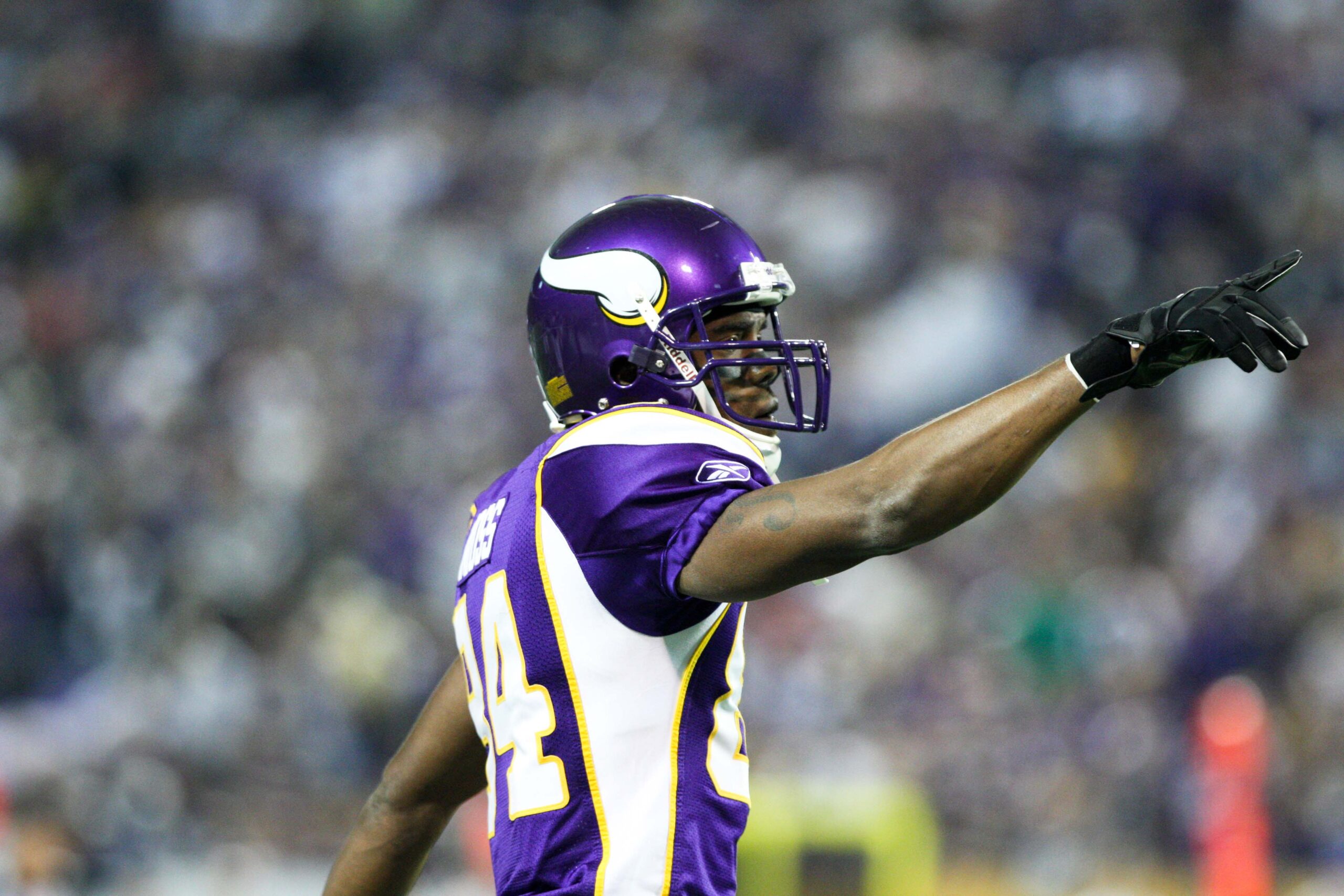 Photo: Minnesota Vikings Randy Moss at New Meadowlands Stadium in