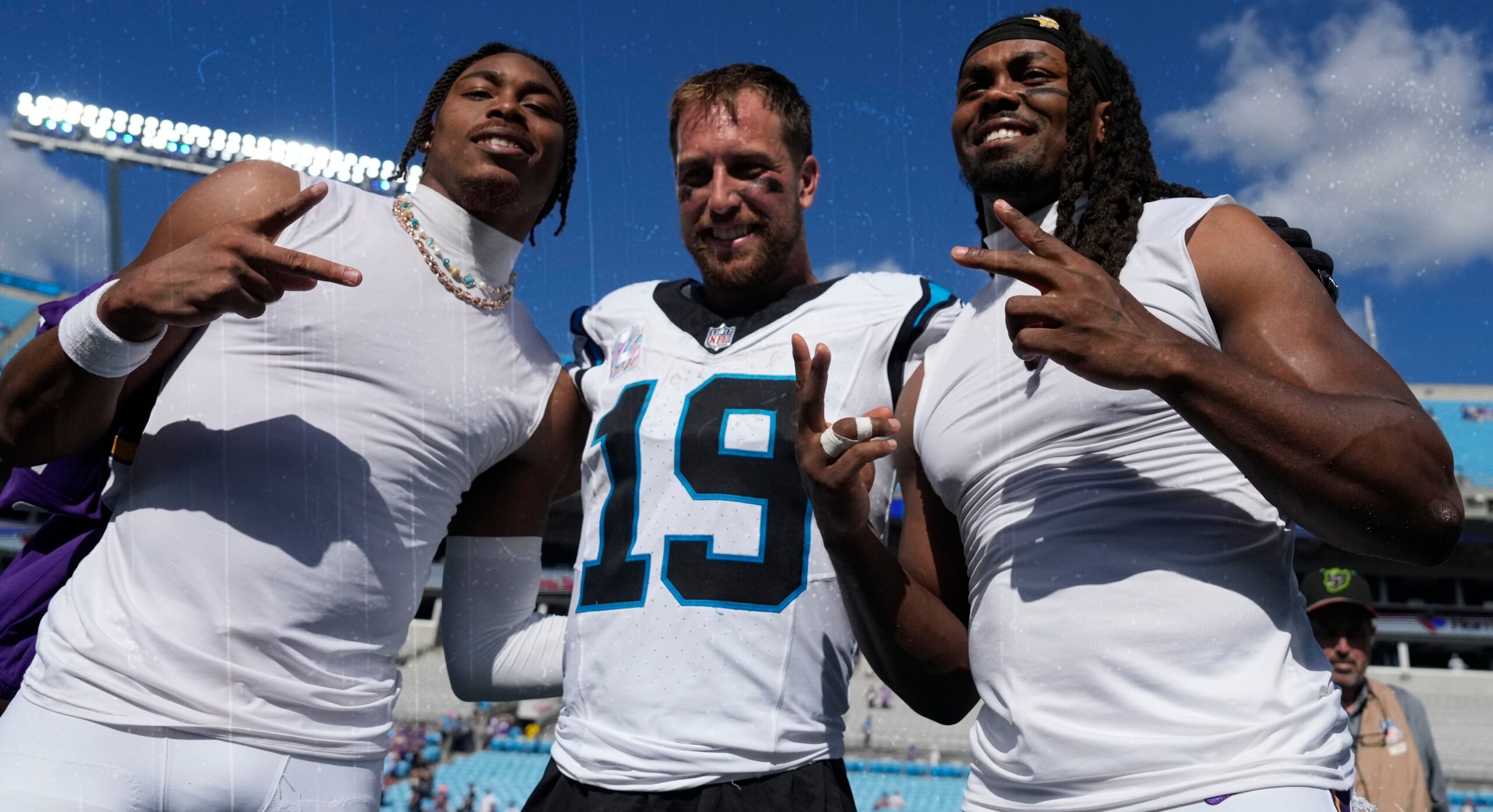 Vikings players react after first win of season, 21-13 at Carolina 