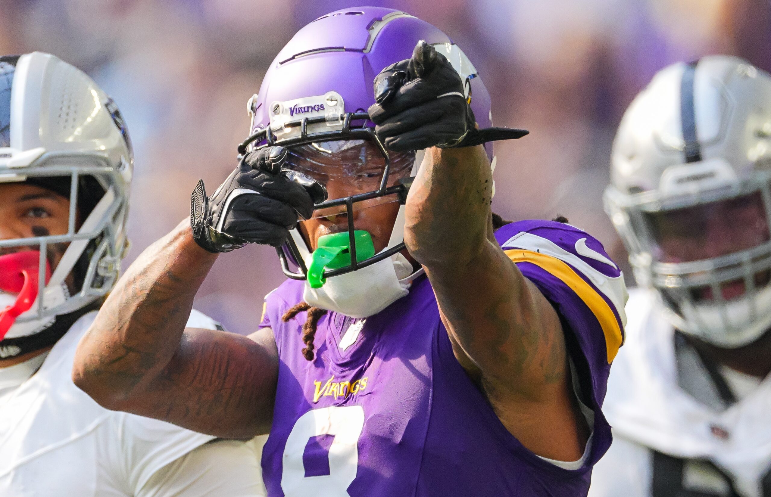 Ex-Vikings WR Turns to Coaching Ex-Vikings WR Turns to Coaching