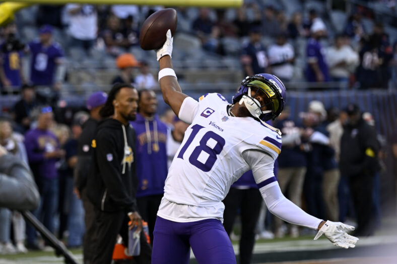 NFL: Minnesota Vikings at Chicago Bears