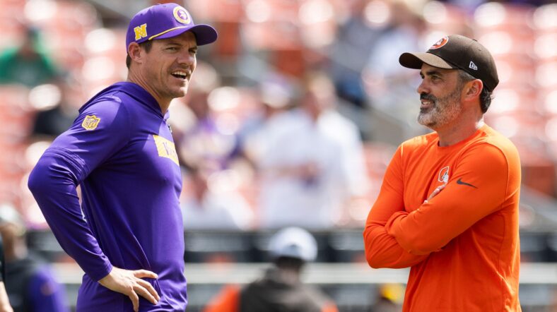 Minnesota Vikings head coach Kevin O'Connell talking with Cleveland Browns head coach Kevin Stefanski