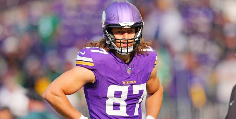 Vikings TE T.J. Hockenson in Week 7 of 2025