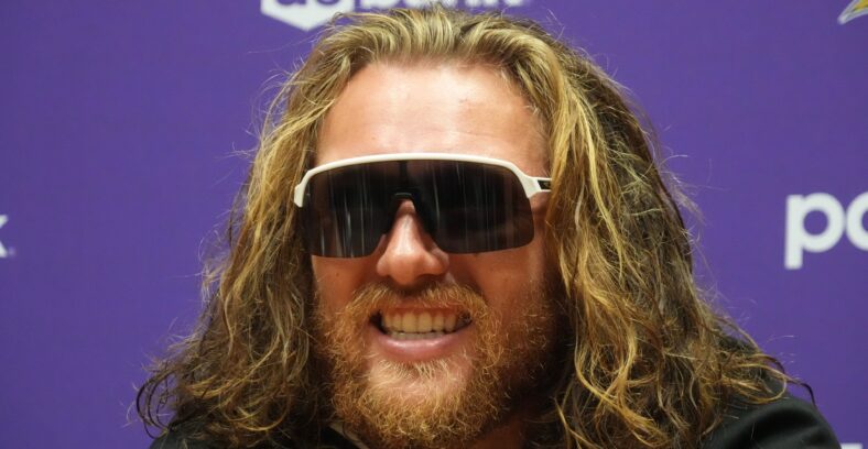 Vikings TE T.J. Hockenson in 2025 overseas.