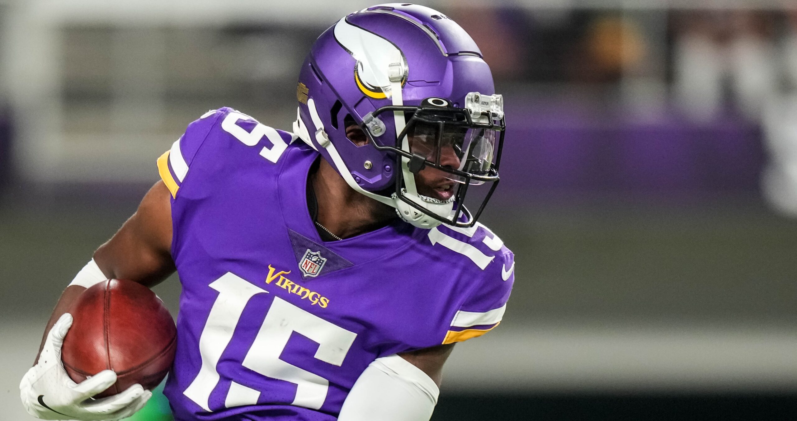 Blast from the Vikings Past Signs with Cardinals