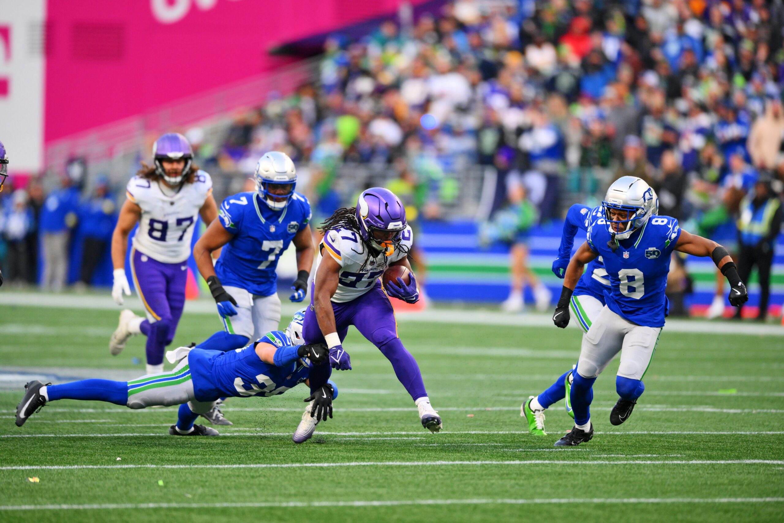 3 Vikings Who Didn’t Start in 2025 but Might in 2026